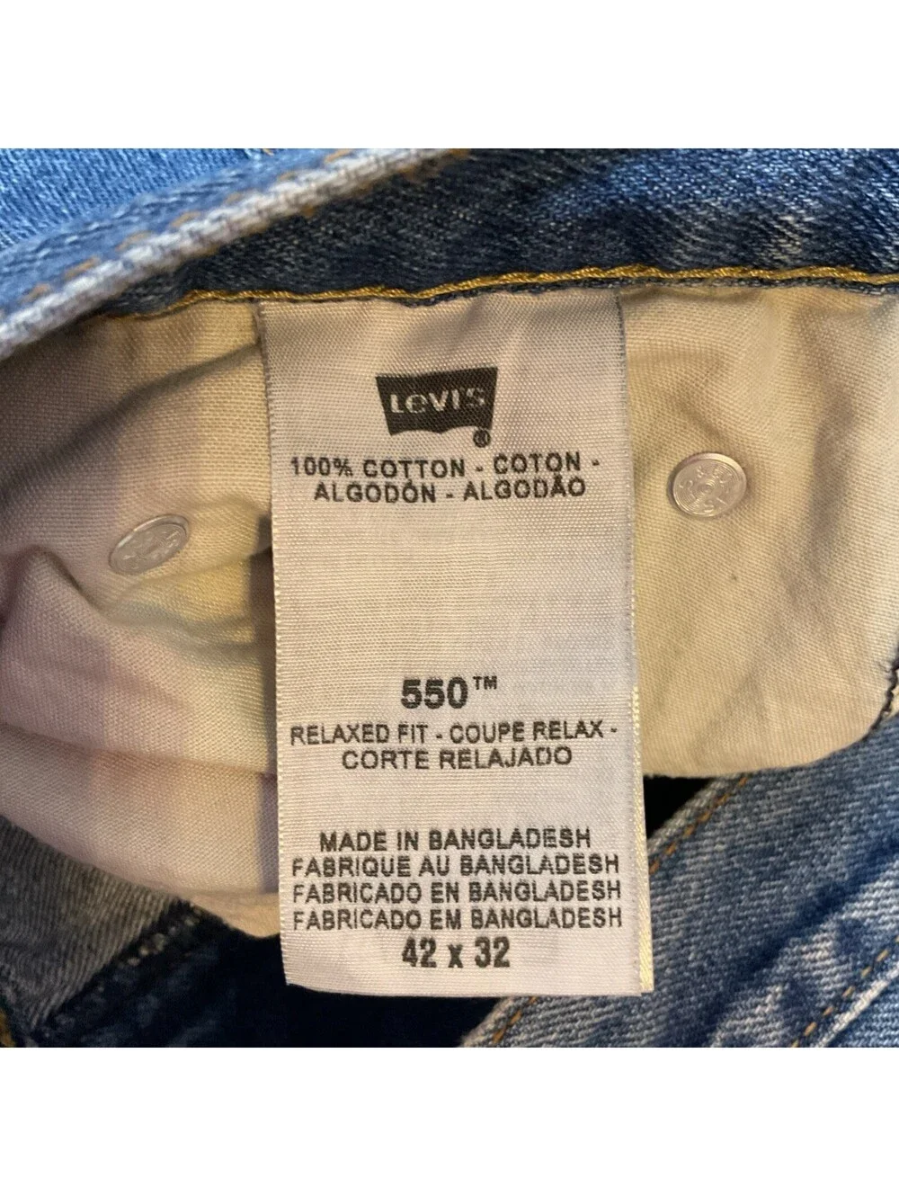 Levis 550 Jeans Mens 42x32 Blue Relaxed Denim Medium Wash